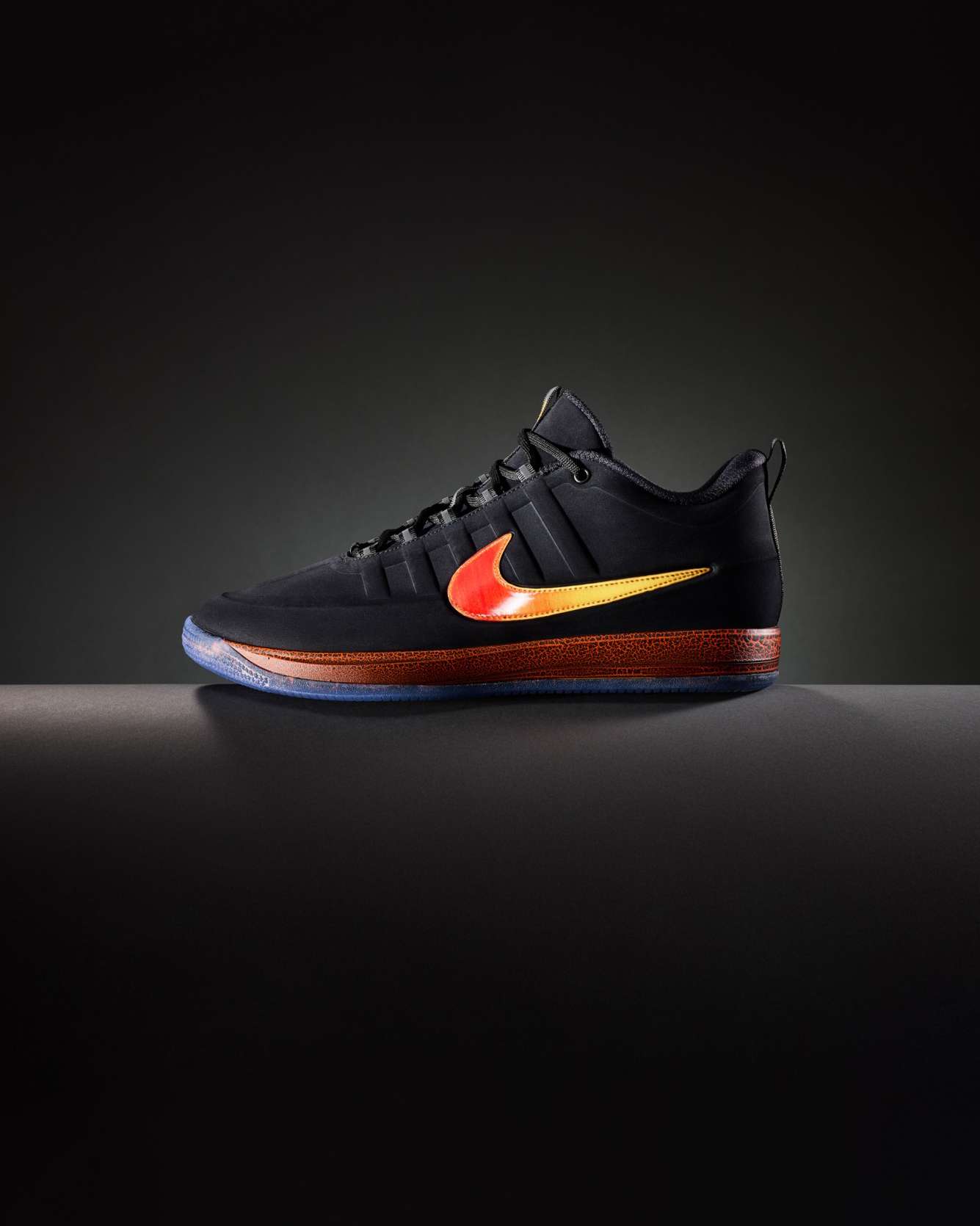 Devin Booker inicia un nuevo capítulo en su historia con Nike con